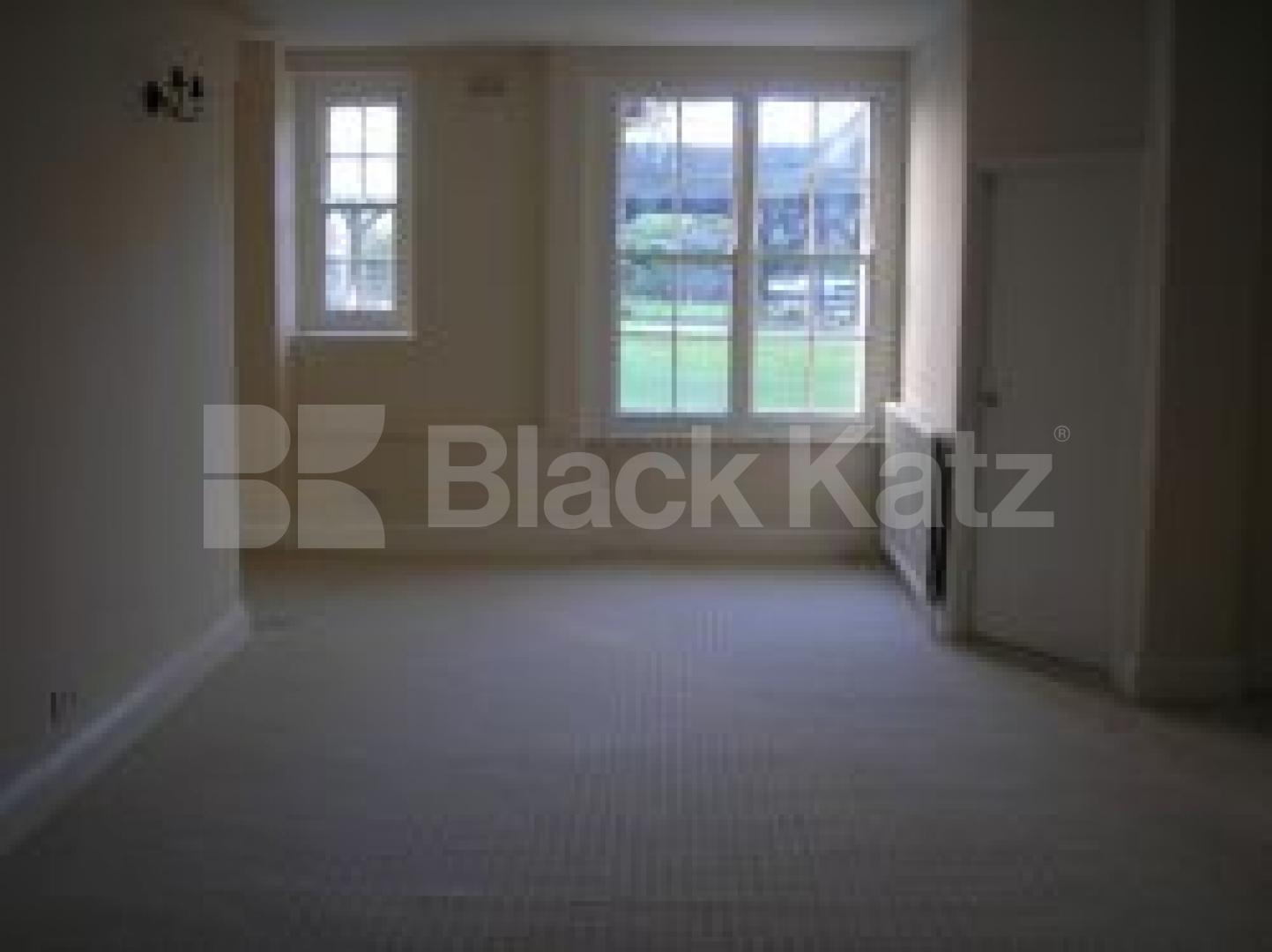 			3 Bedroom, 1 bath, 1 reception Flat			 Grove End Road, ST JOHNS WOOD NW8